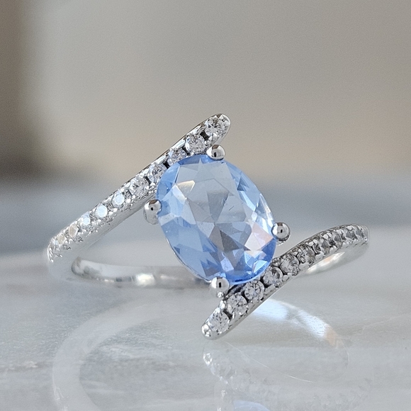 Blue Topaz Ring, 925 Sterling Silver Charmed Aroma - Picture 4 of 10